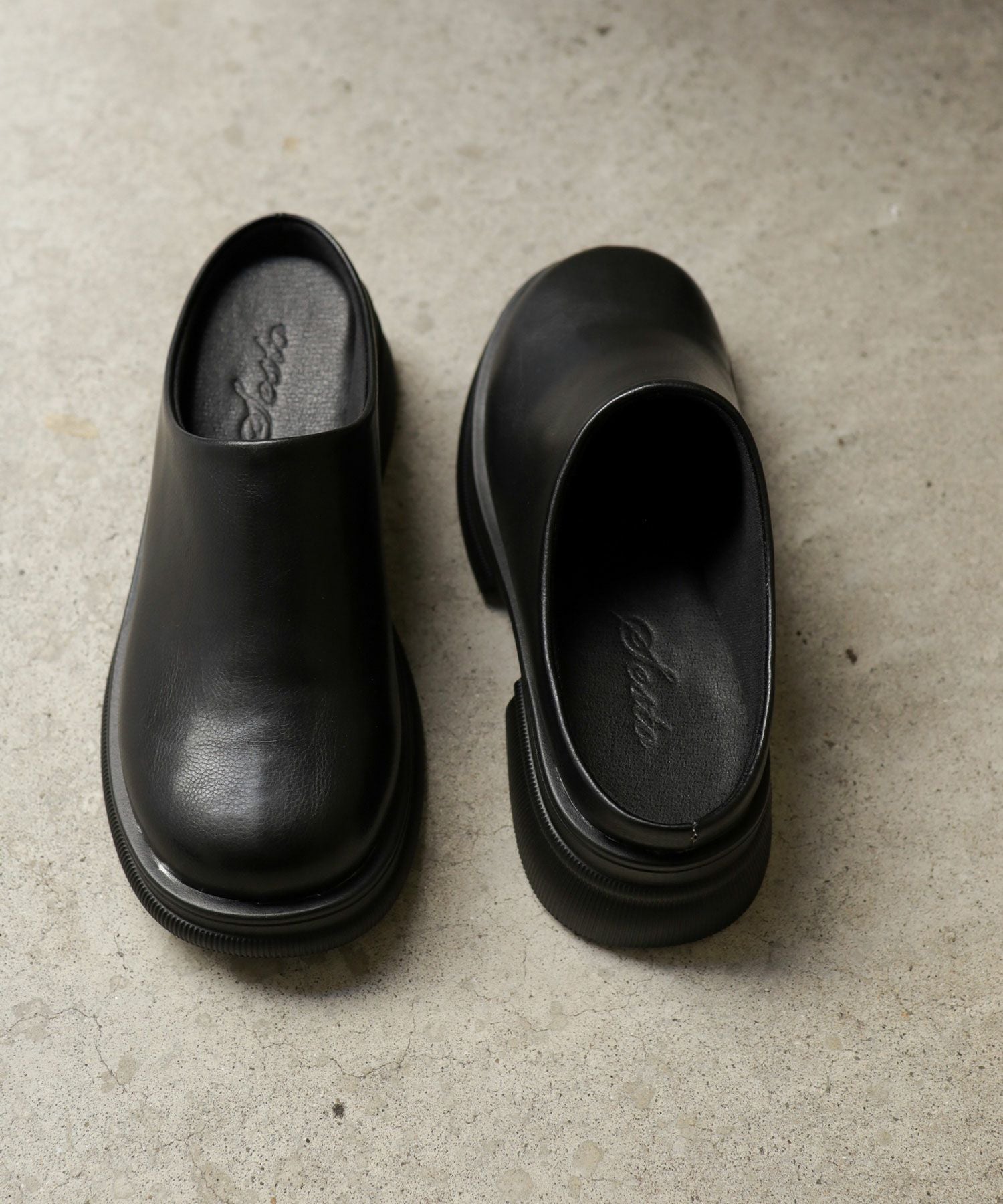 厚底スリッポンサンダル