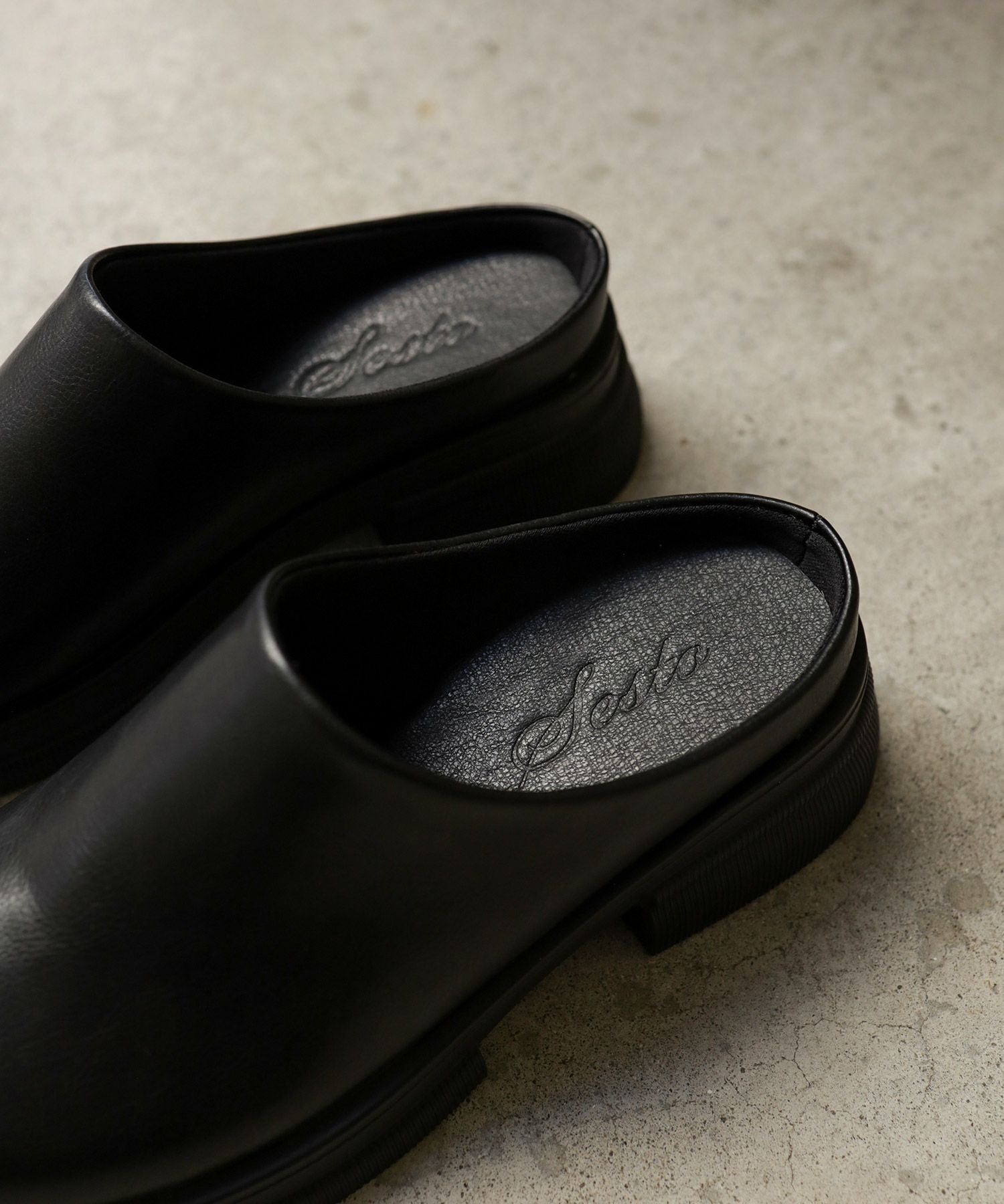 厚底スリッポンサンダル