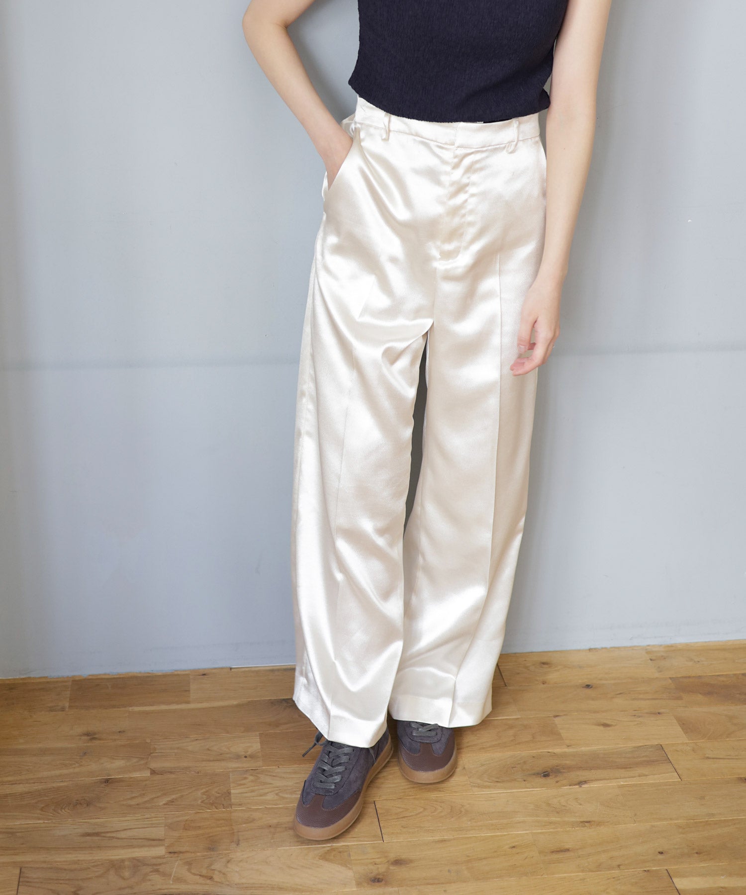 ガムソールレースアップスニーカー ▲返品不可