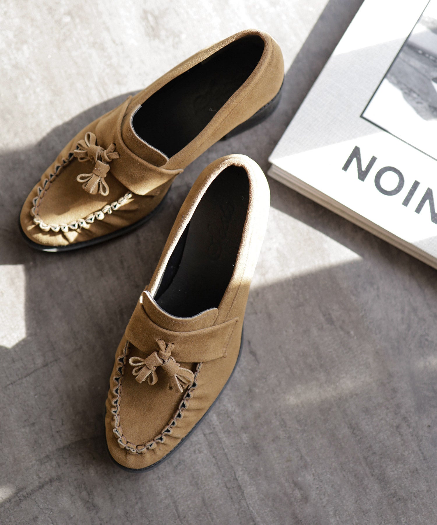 モカステッチタッセルローファー ▲返品不可