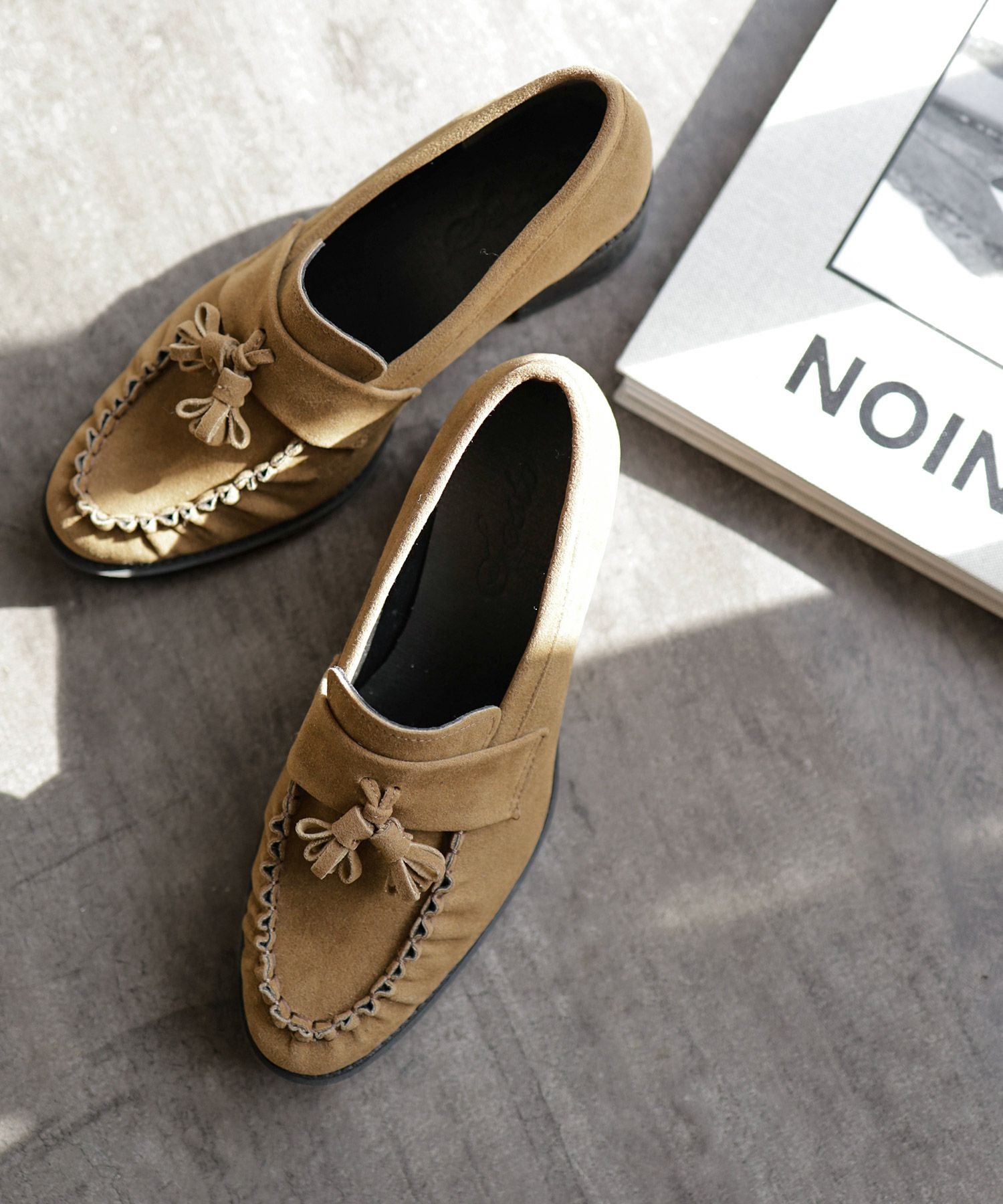 モカステッチタッセルローファー ▲返品不可