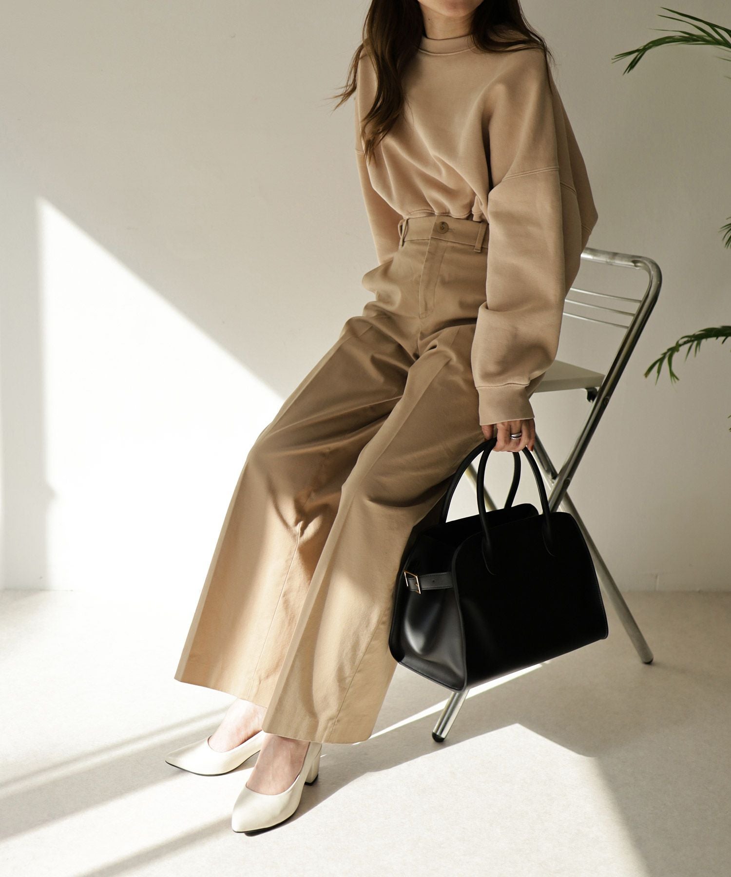 かかとがパカパカしにくい！ポインテッドトゥチャンキーヒールパンプス NEWサイズ 一部4月末～5月上旬入荷予定