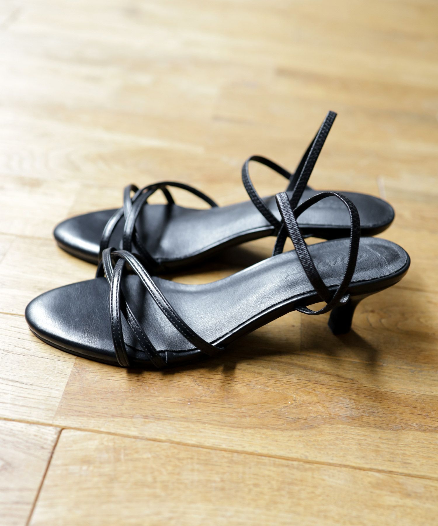 ラインストラップゴムフィット2Wayサンダル | SESTO(セスト