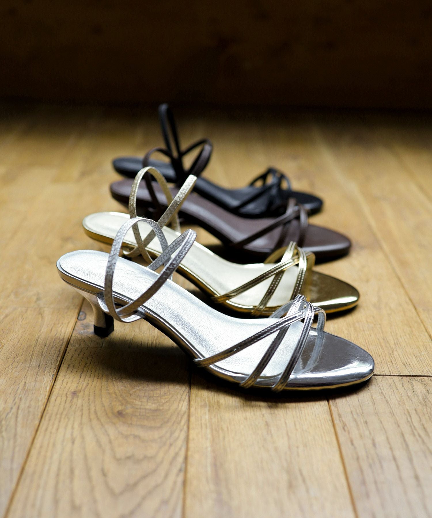 ラインストラップゴムフィット2Wayサンダル | SESTO(セスト